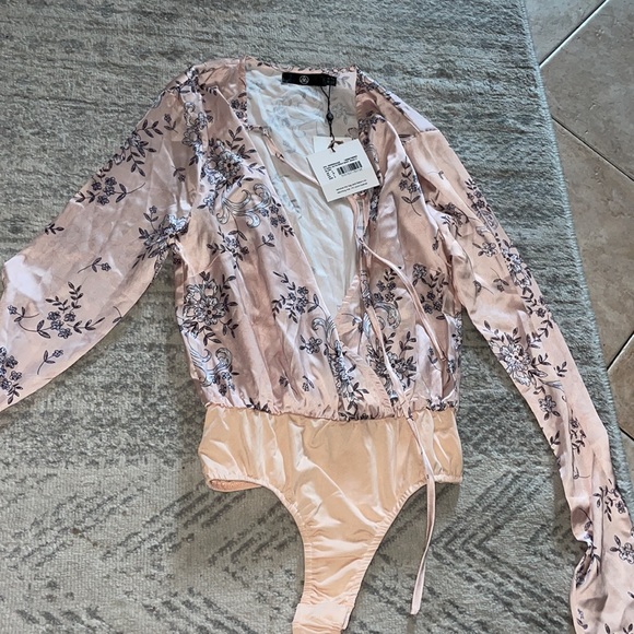 Bodysuit - Picture 3 of 5